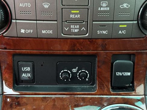 Used 2013 Toyota Highlander Limited FWD image 19