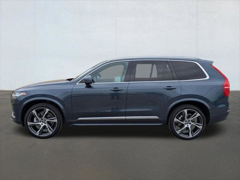 Used 2024 Volvo XC90 B6 Ultimate w/ Lounge Package AWD/4WD image 2