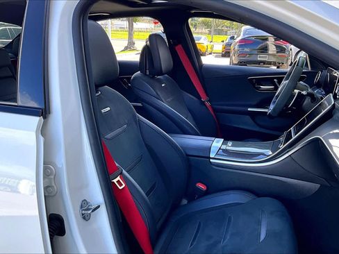 Used 2023 Mercedes-Benz C 43 AMG AMG C 43 image 8