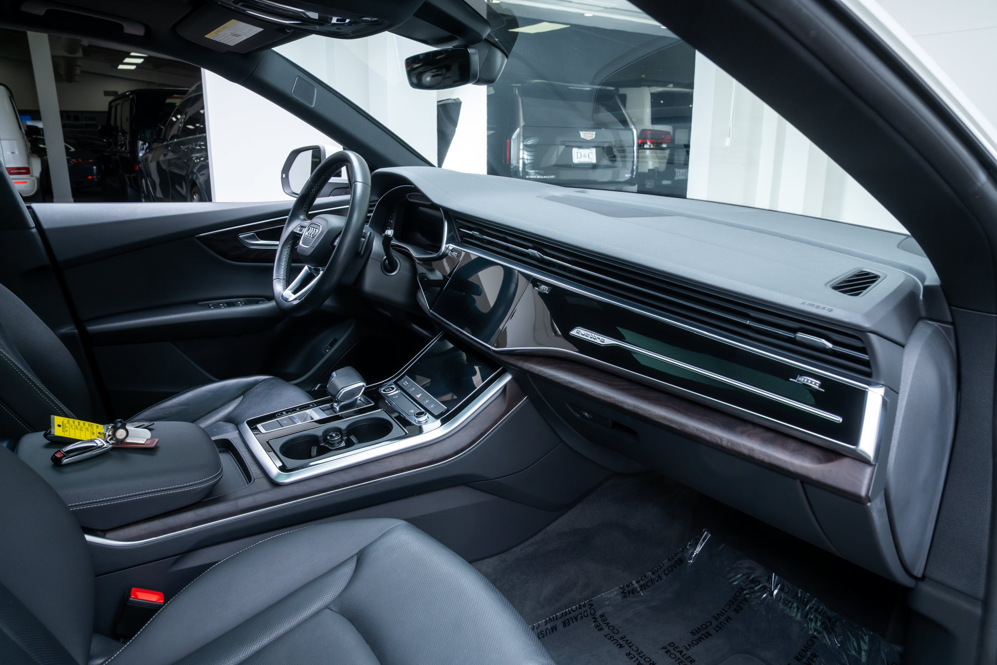 Used 2021 Audi Q8 Premium Plus AWD/4WD image 28