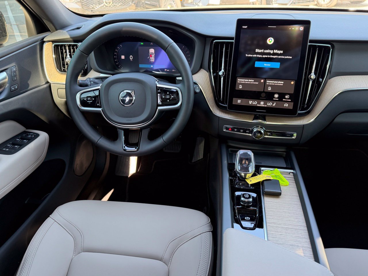 New 2027 Volvo XC60 B5 Core AWD/4WD image 7