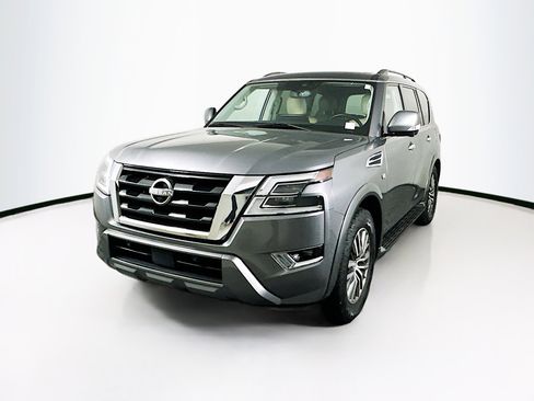 Used 2021 Nissan Armada SL w/ Captain's Chairs Package image 3