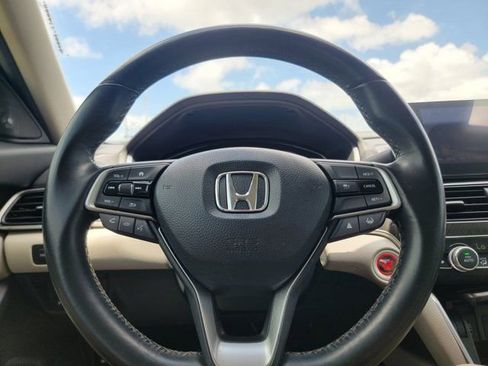 Used 2022 Honda Accord EX-L image 19