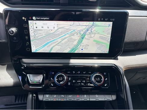 New 2025 GMC Sierra 2500 AT4 w/ AT4 Premium Plus Package image 21