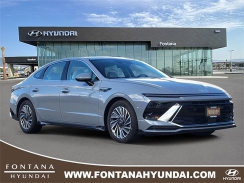 New 2025 Hyundai Sonata SEL image 1