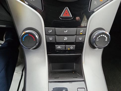 Used 2015 Chevrolet Cruze LT FWD image 13