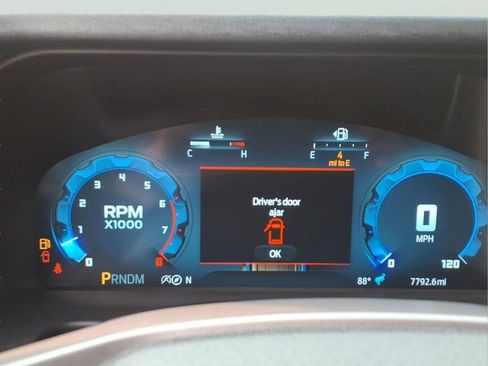 Used 2025 Ford Bronco Outer Banks AWD/4WD image 31