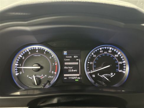 Used 2017 Toyota Highlander XLE AWD/4WD image 26