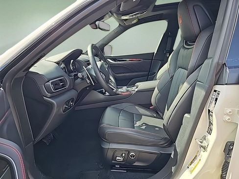 New 2024 Maserati Levante Modena Ultima image 18