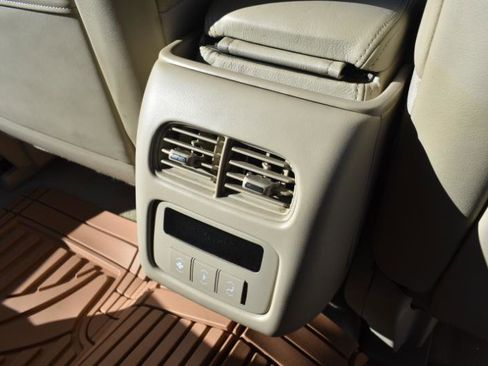 Used 2011 Cadillac DTS Premium w/ Driver Awareness Package image 20