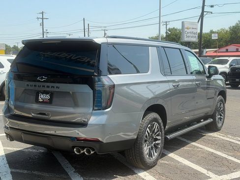 New 2026 Chevrolet Suburban Z71 w/ Z71 Off-Road Package AWD/4WD image 6