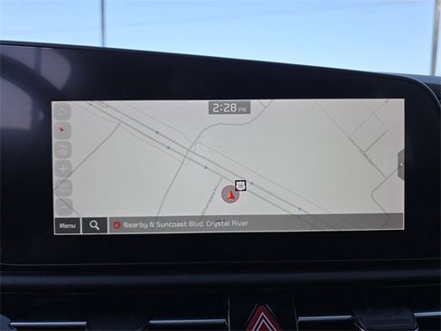 Certified 2024 Kia Niro SX image 26