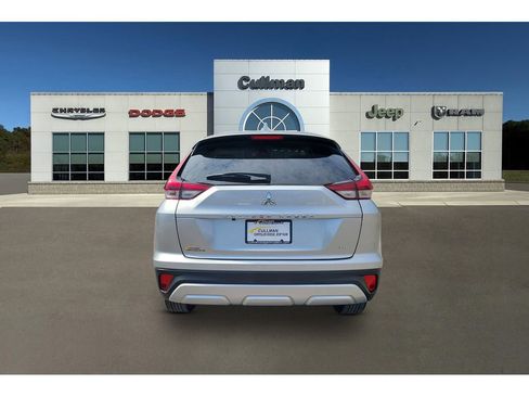 Used 2025 Mitsubishi Eclipse Cross SE image 4