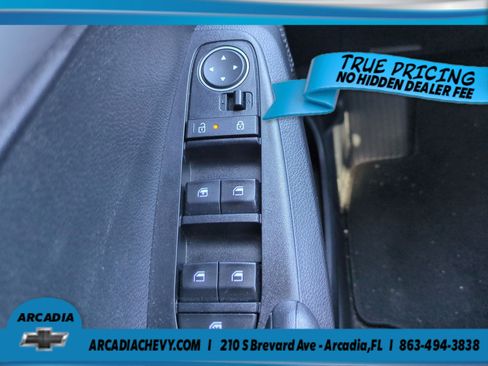Used 2024 Kia Seltos LX AWD/4WD image 21