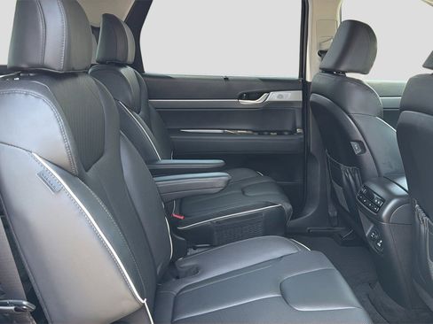 Used 2023 Hyundai Palisade SEL w/ Premium Package AWD/4WD image 23
