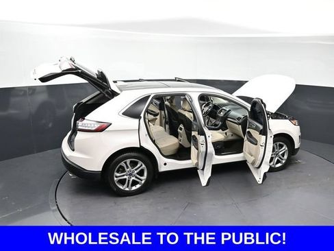 Used 2015 Ford Edge Titanium FWD image 41