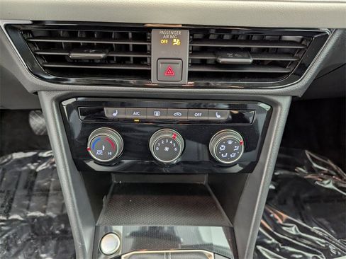 Used 2025 Volkswagen Taos S image 24