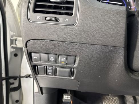 Used 2019 INFINITI QX80 Luxe w/ Proactive Package image 15