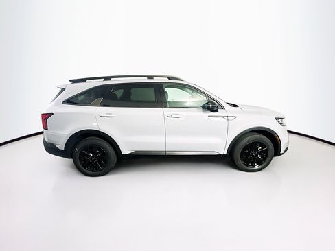 Used 2023 Kia Sorento S w/ Panoramic Sunroof Package AWD/4WD image 10