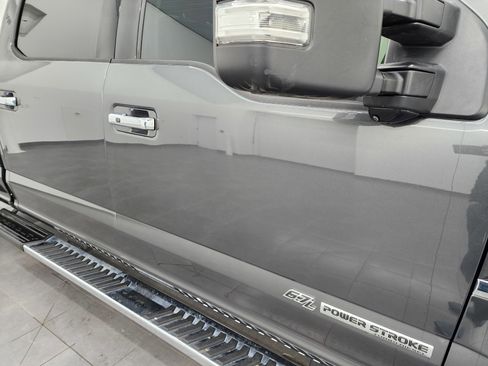 Used 2017 Ford F350 Lariat w/ Lariat Ultimate Package image 27