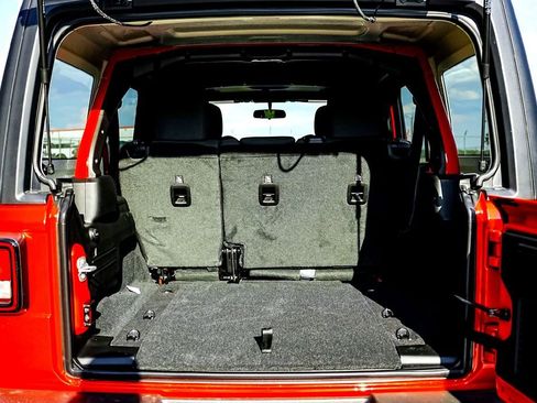 New 2025 Jeep Wrangler Sport image 31