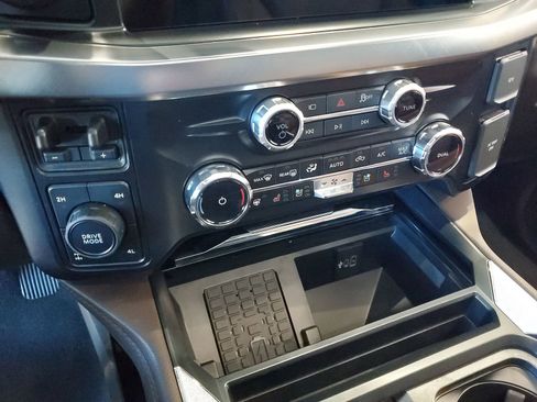 New 2026 Ford F350 King Ranch w/ Chrome Package image 25