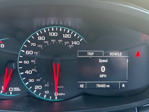 Used 2018 Chevrolet Trax LS AWD/4WD image 25