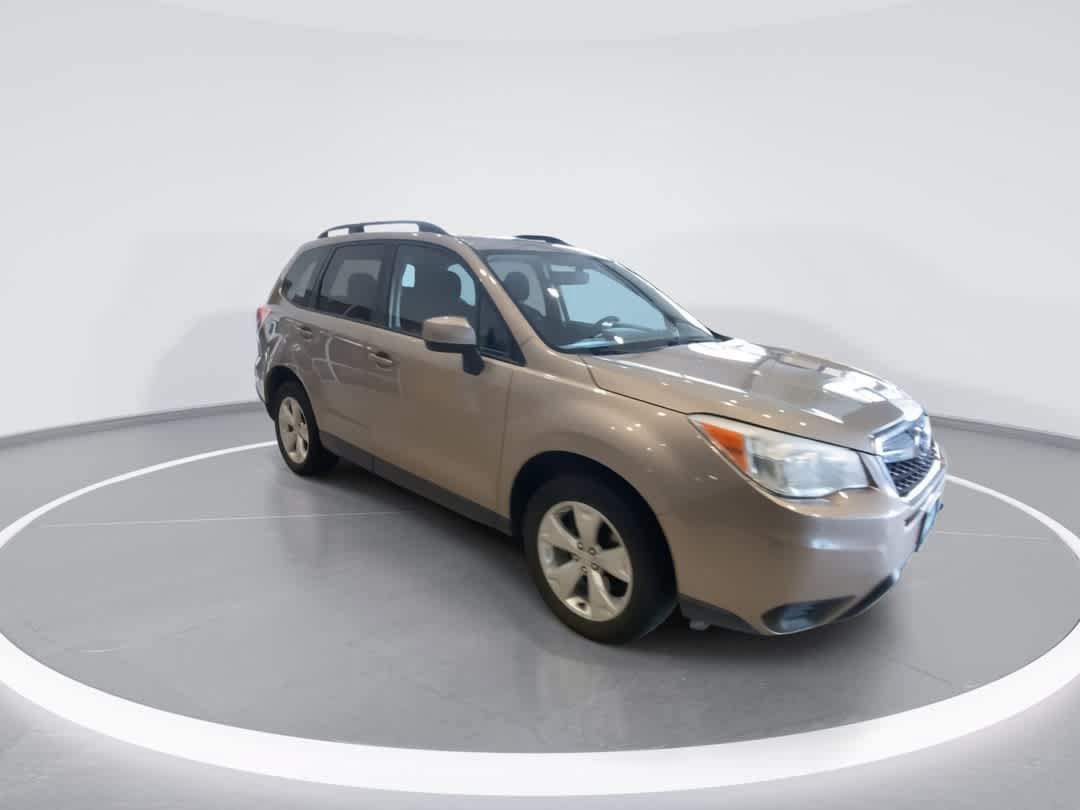 Used 2015 Subaru Forester 2.5i Premium w/ All-Weather Package AWD/4WD image 2