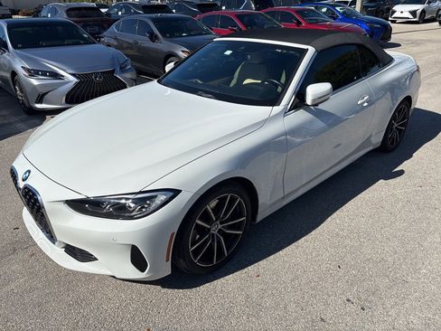 Used 2021 BMW 430i Convertible w/ Convenience Package image 10