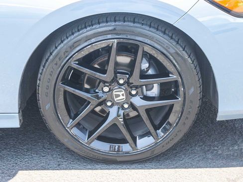 Used 2024 Honda Civic Sport image 11