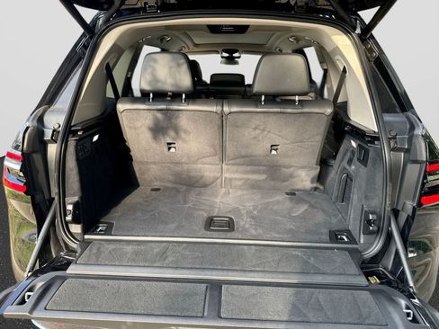Used 2025 BMW X7 xDrive40i AWD/4WD image 41
