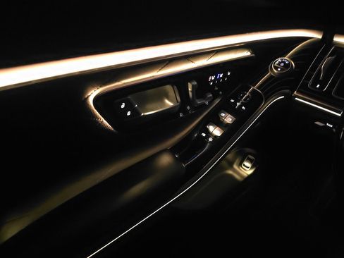 Used 2022 Mercedes-Benz S 500 4MATIC image 30