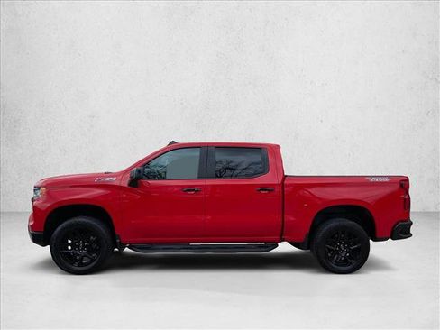 Used 2022 Chevrolet Silverado 1500 LT Trail Boss w/ Convenience Package II AWD/4WD image 9