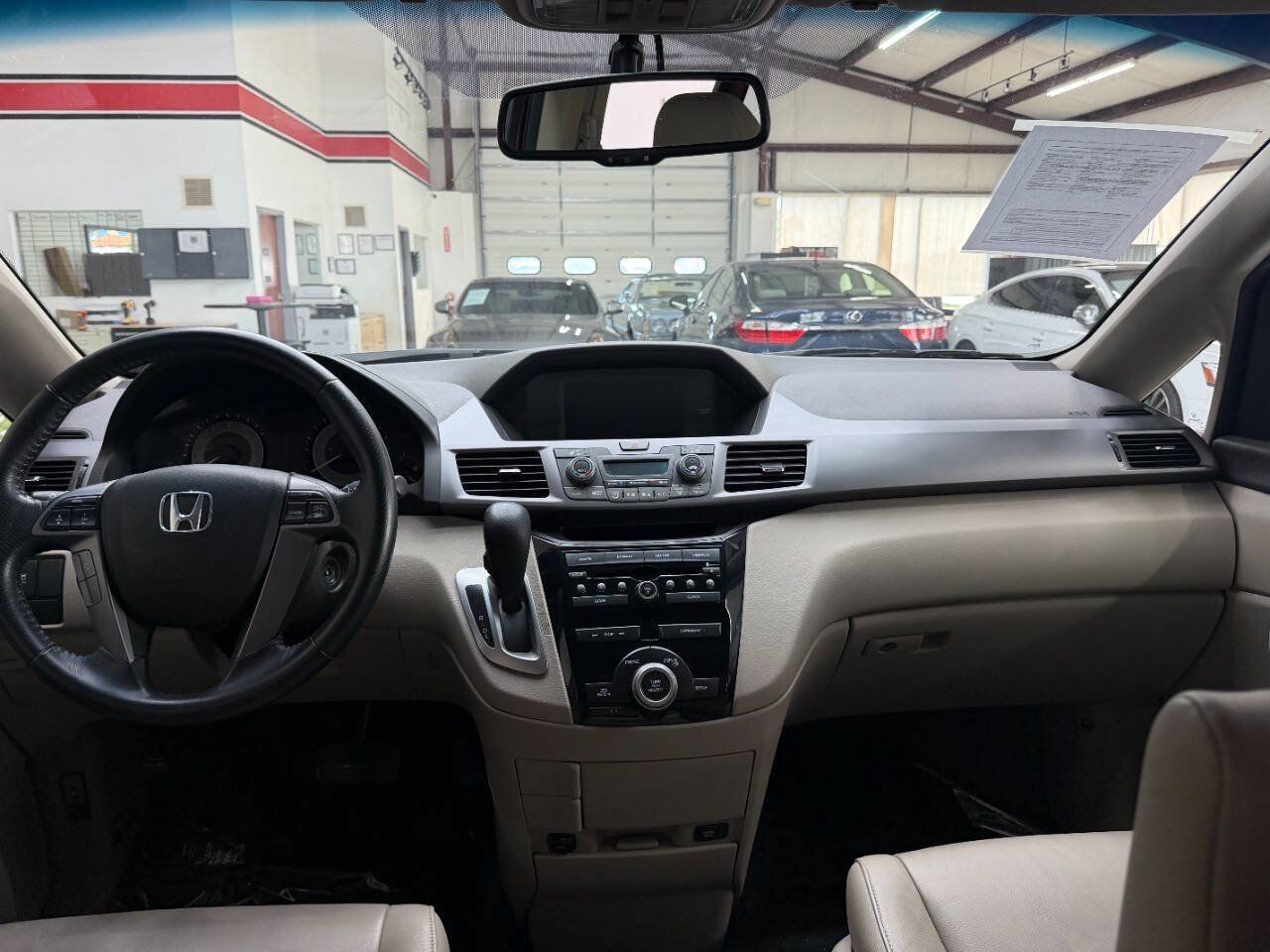 Used 2011 Honda Odyssey EX-L image 19