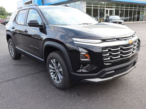 New 2027 Chevrolet Equinox LT w/ Convenience Package II FWD image 2