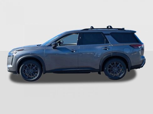 New 2026 Nissan Pathfinder SL FWD image 2