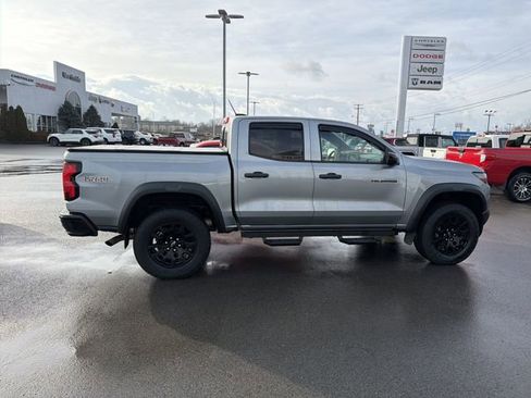 Used 2024 Chevrolet Colorado Trail Boss w/ Technology Package image 5