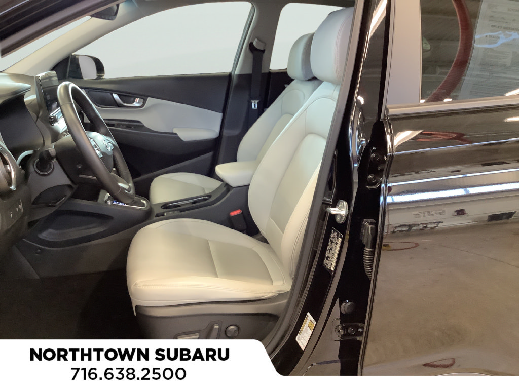 Used 2023 Hyundai Kona Limited AWD/4WD image 15