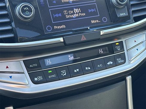 Used 2014 Honda Accord EX-L image 32