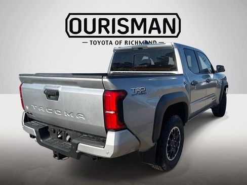 Used 2024 Toyota Tacoma TRD Off-Road w/ TRD Off Road Upgrade Package image 7