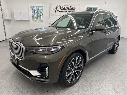 Used 2021 BMW X7 xDrive40i w/ Premium Package AWD/4WD image 1