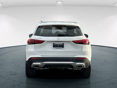 Certified 2022 Mercedes-Benz GLA 250 4MATIC image 6