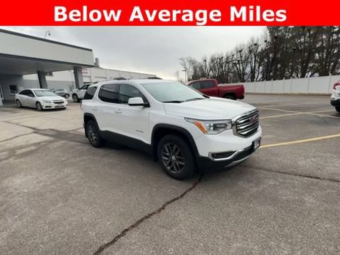 Used 2019 GMC Acadia SLT image 2