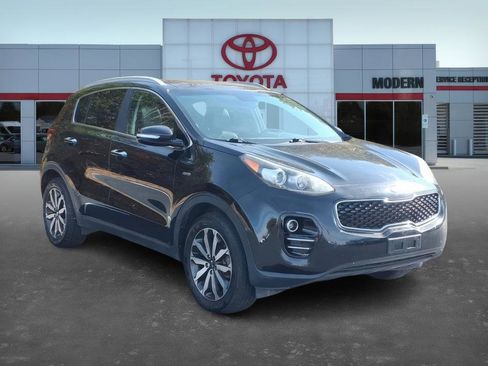 Used 2017 Kia Sportage EX w/ EX Premium Package image 7