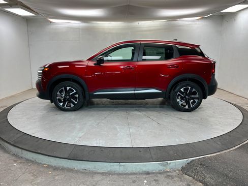 New 2026 Nissan Kicks SV image 2