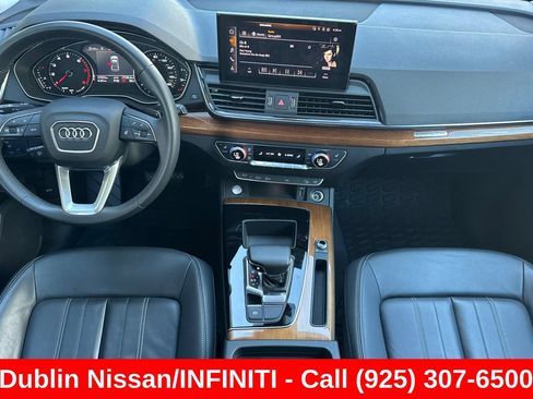 Used 2023 Audi Q5 2.0T Premium w/ Convenience Package AWD/4WD image 16