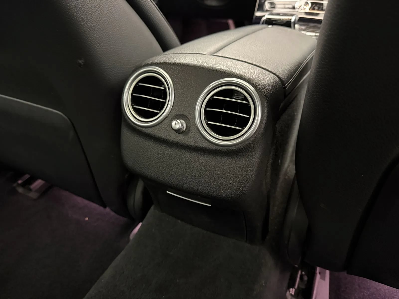 Used 2017 Mercedes-Benz E 300 4MATIC image 21