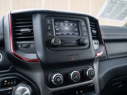 Used 2020 RAM 1500 Rebel image 24