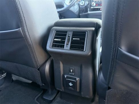 Used 2020 Mitsubishi Outlander GT image 26