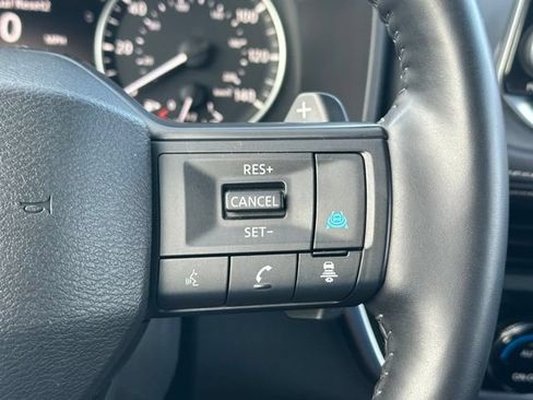 Certified 2025 Nissan Rogue SV AWD/4WD image 40